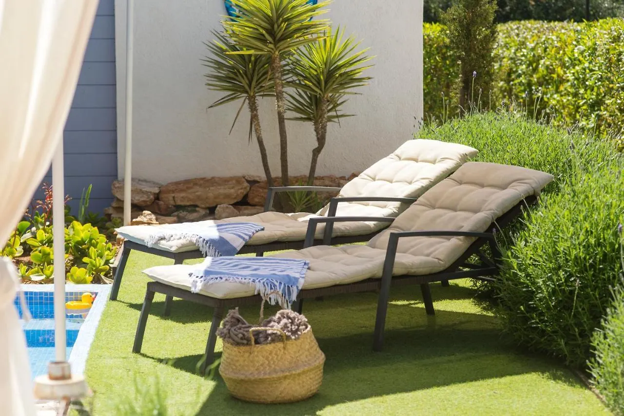 Casa Azul Stylish Beach House For 4 Adults And 1 Child In Cala Llombards ספרד